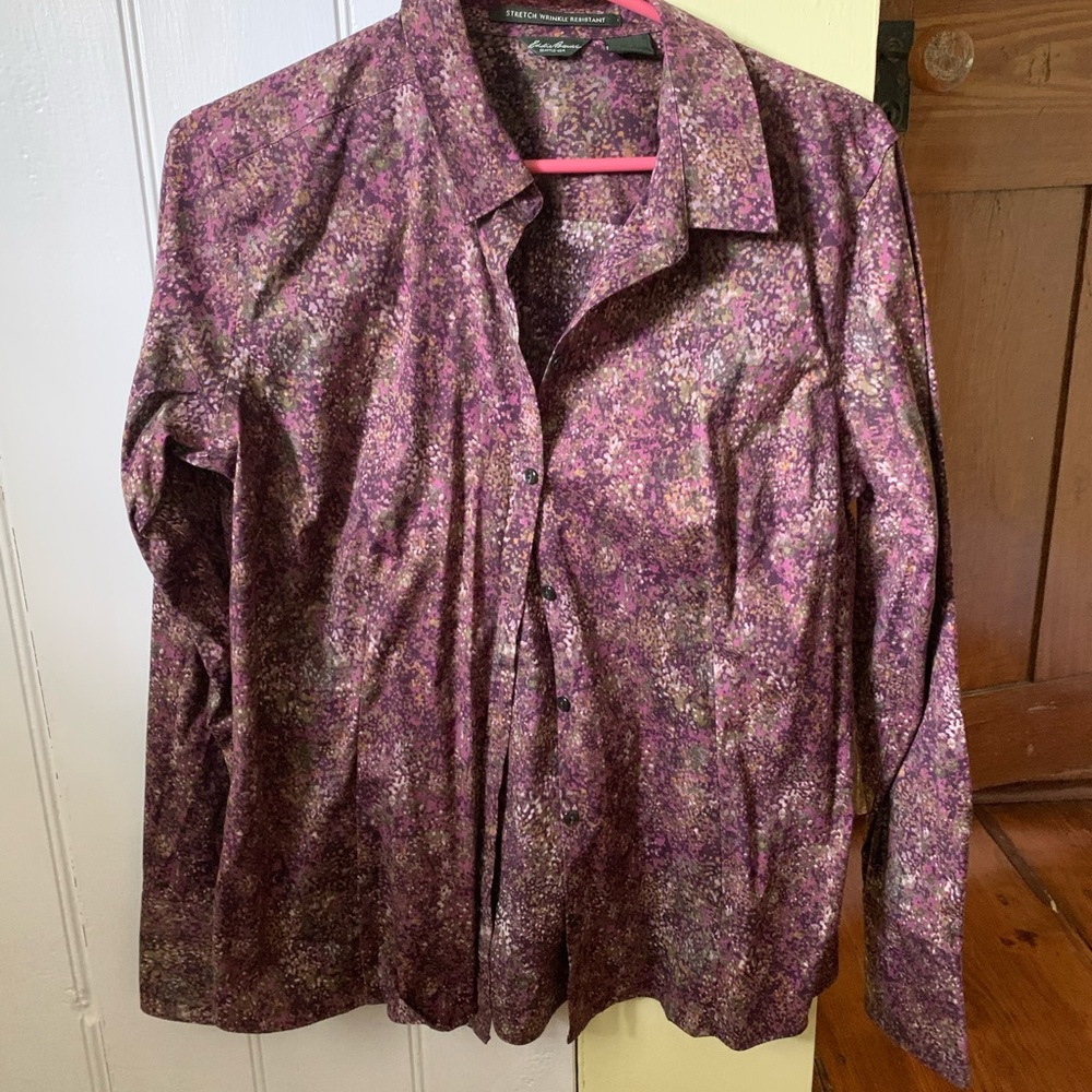 M Eddie Bauer button down top